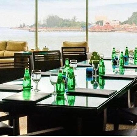 Duyong Marina & Resort Куала-Тренгану Экстерьер фото