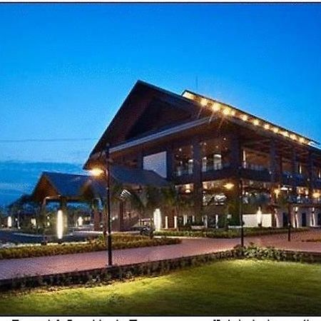 Duyong Marina & Resort Куала-Тренгану Экстерьер фото