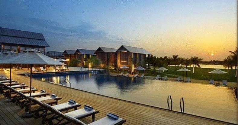 Duyong Marina & Resort Куала-Тренгану Экстерьер фото