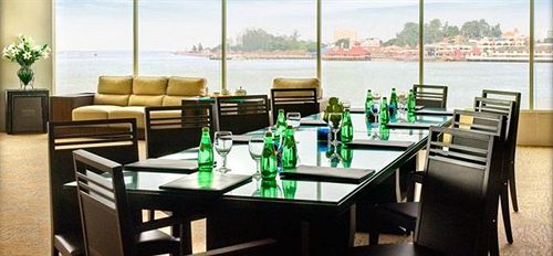 Duyong Marina & Resort Куала-Тренгану Экстерьер фото